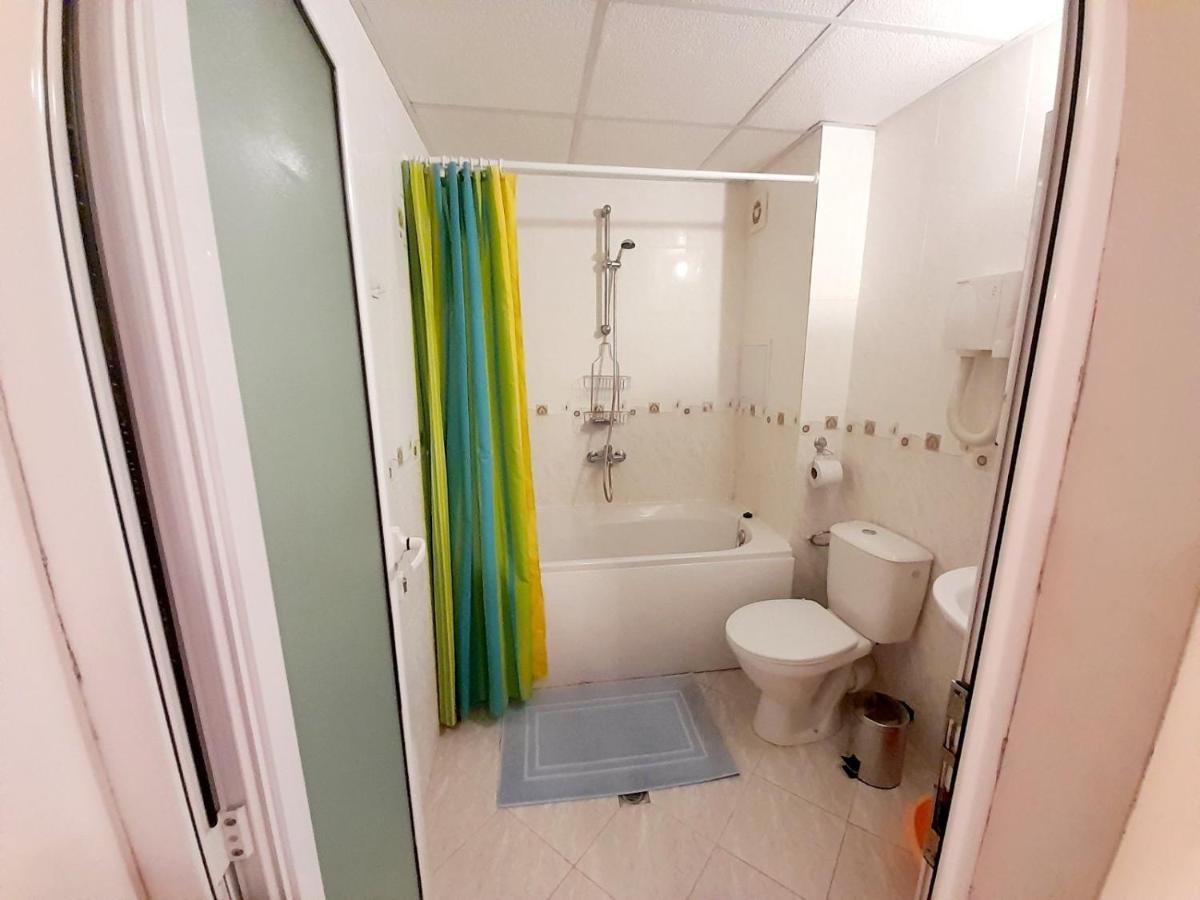 Sunny Beach Hills Apartment - Private Bagian luar foto