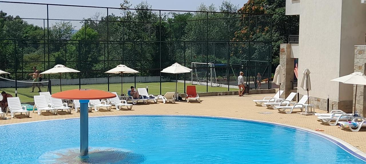 Sunny Beach Hills Apartment - Private Bagian luar foto